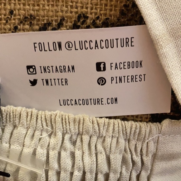 NWT Lucca Couture Emery Button  Crop Cami. Medium. - Picture 6 of 10